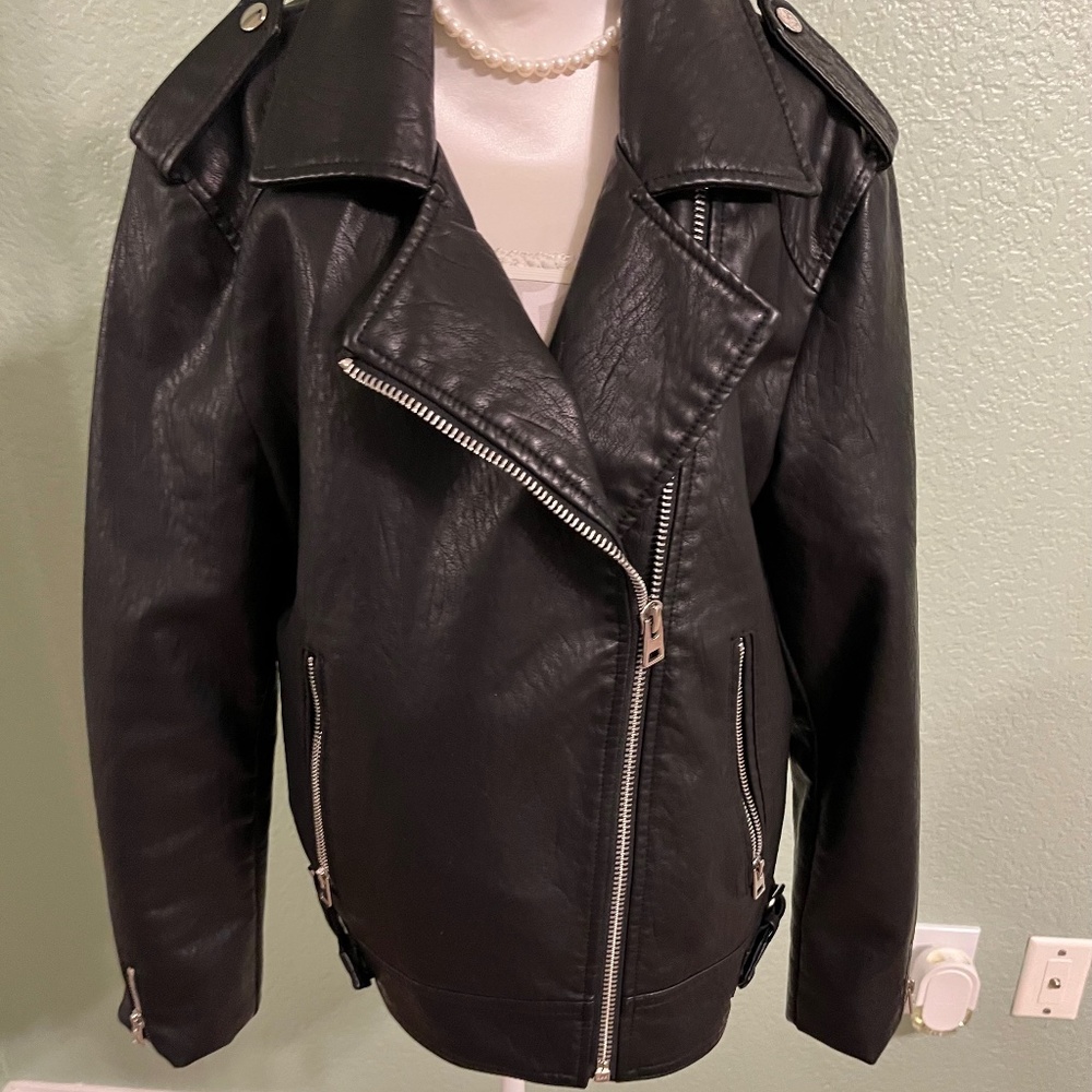 Womens TopShop Moto Faux Leather Jacket  size 8